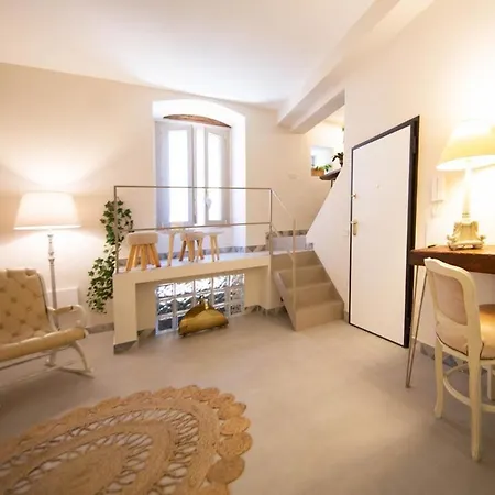 Ehm Bed & Breakfast 3*